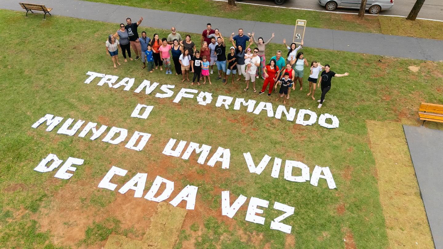 Ação social da igreja Luz Para os Povos